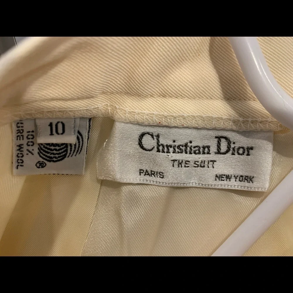 Christian Dior - Picture 11 of 12